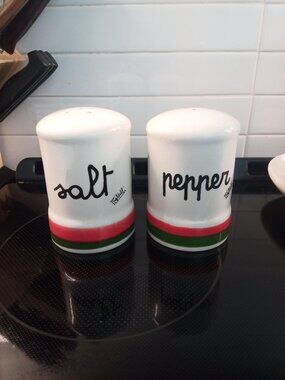 Vinage BALDELLI Italia Ceramic Salt and Pepper Shakers